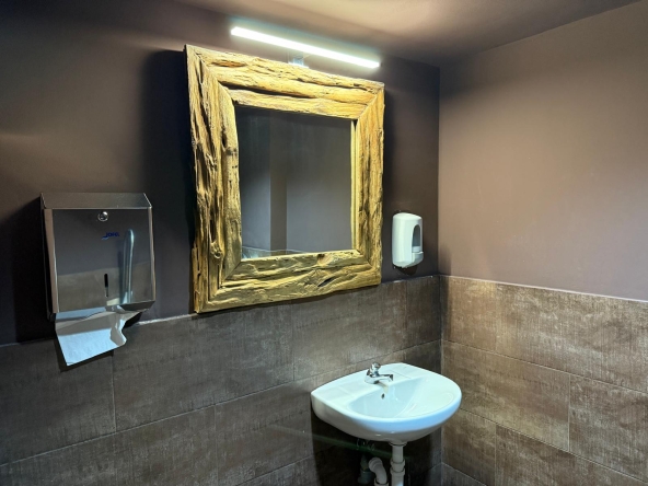 12f94887-cb9a-4c2a-b3e4-31329771da92