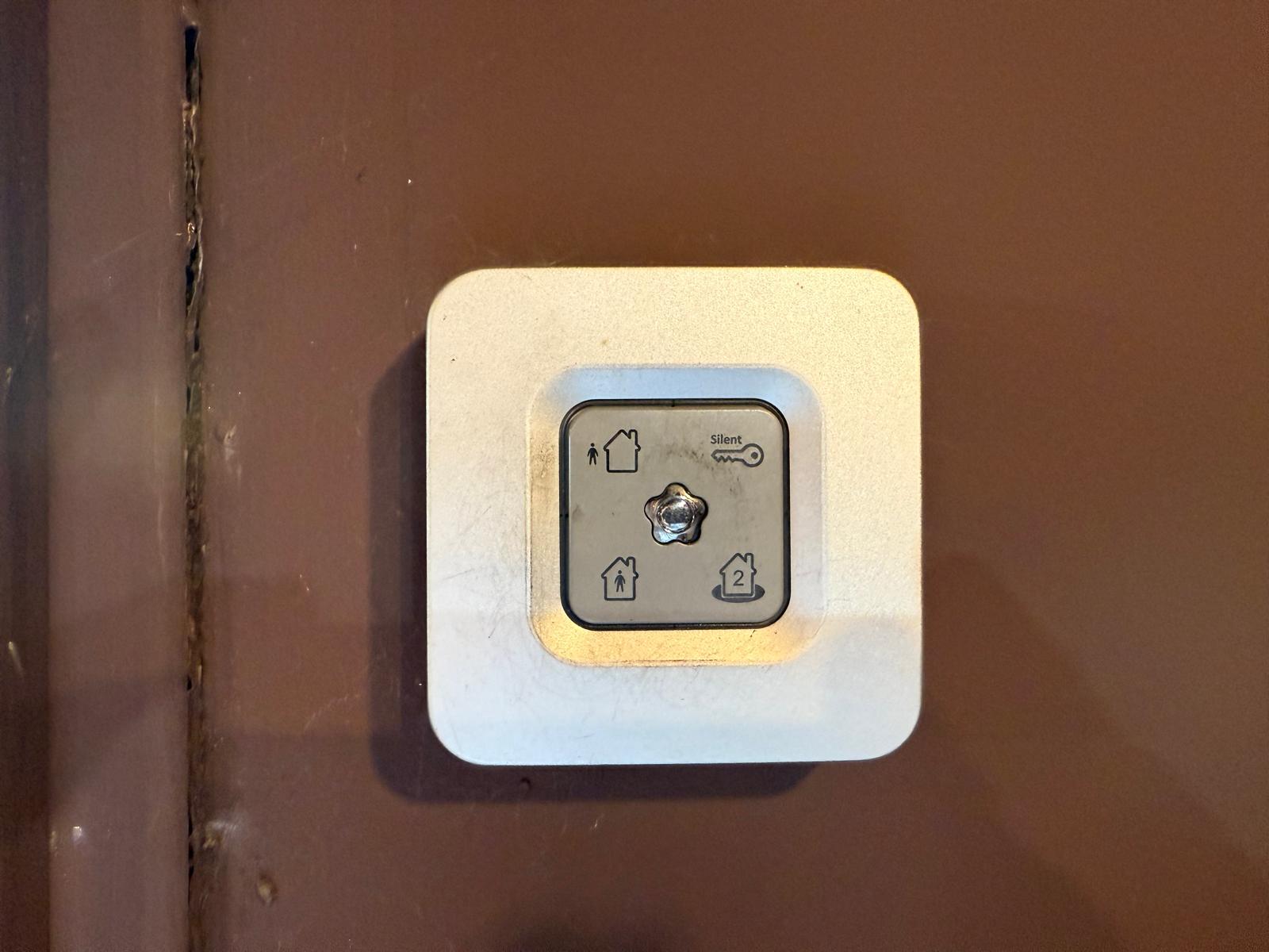 3e7d9611-681f-4872-a8ef-d7b60415af90