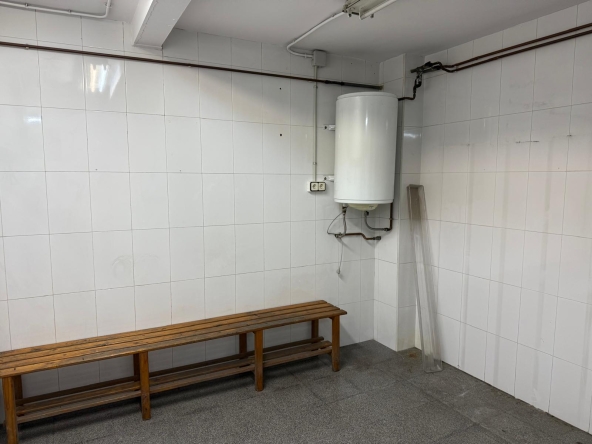 7e77a13d-55fa-476c-8267-7c625743b915