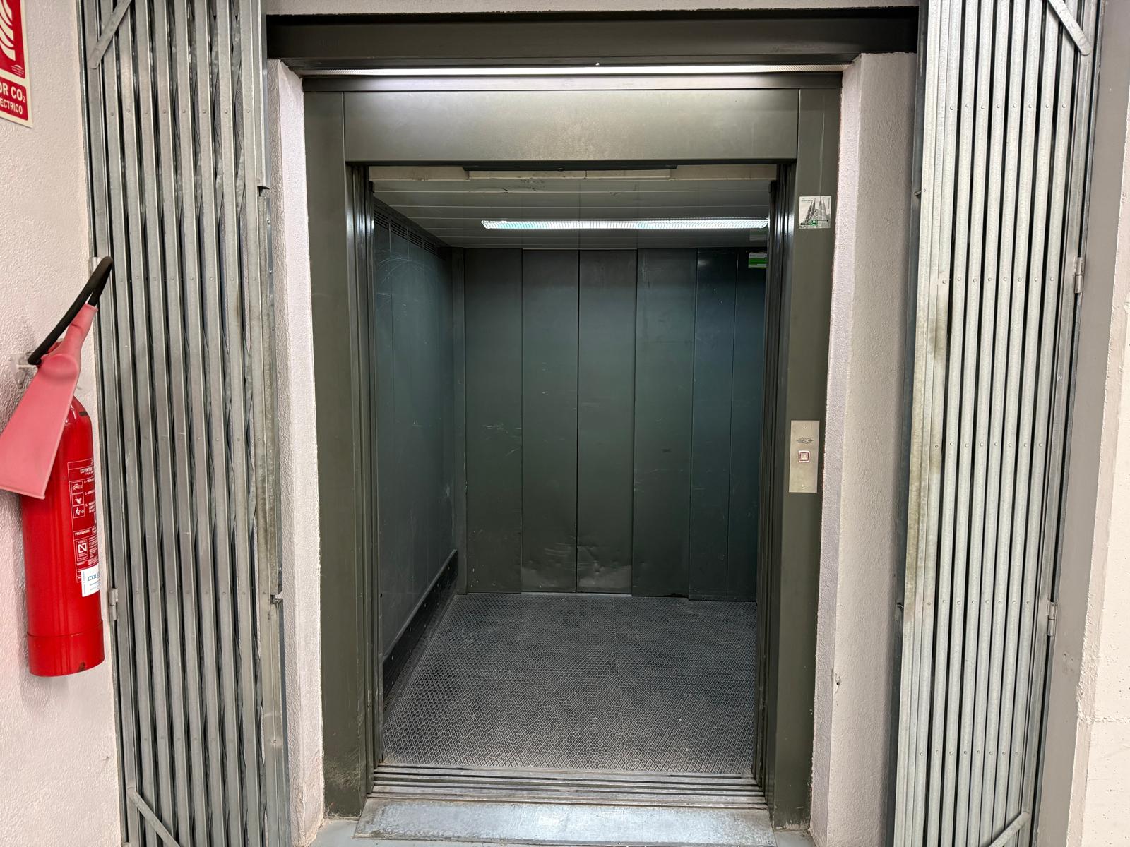 159a716c-93c0-4fb1-8304-1f226c59322a