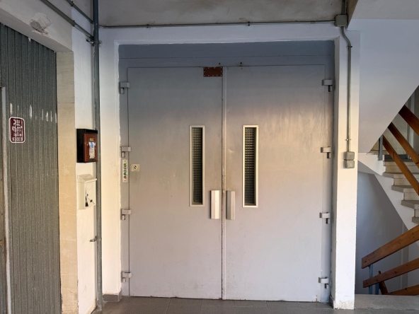 d08aee95-2397-49e1-a1a2-c03b79c1e2df