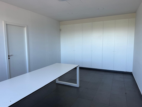 936453ee-8b89-4fba-b958-dd6cfd6940e7